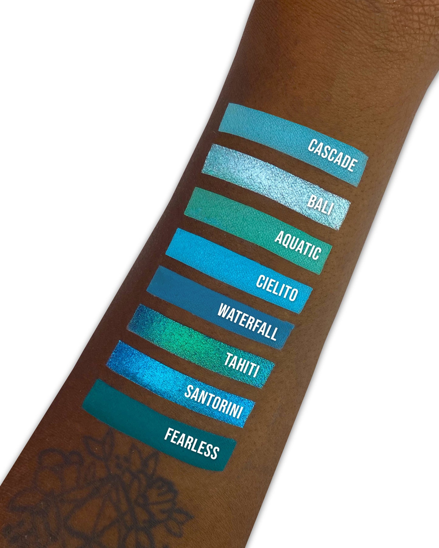 Gavissi Beauty - "AQUATIC" MATTE EYESHADOW