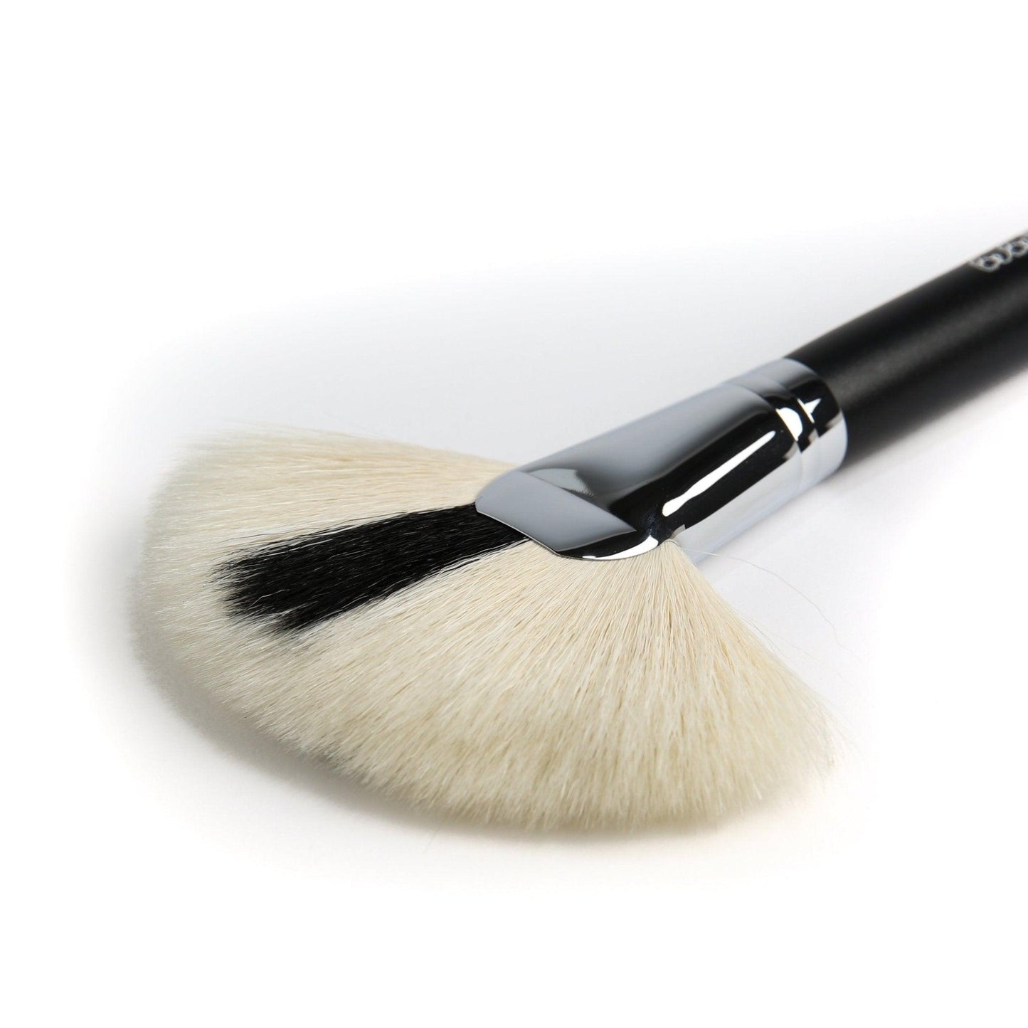 Large Fan Brush - Bebella Makeup Brushes