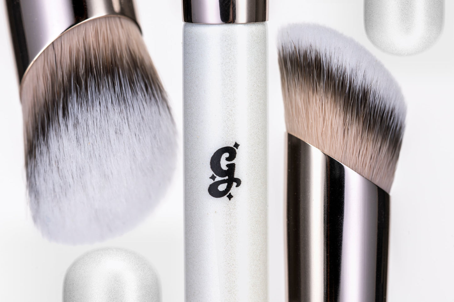Blush Brush - Glisten Cosmetics