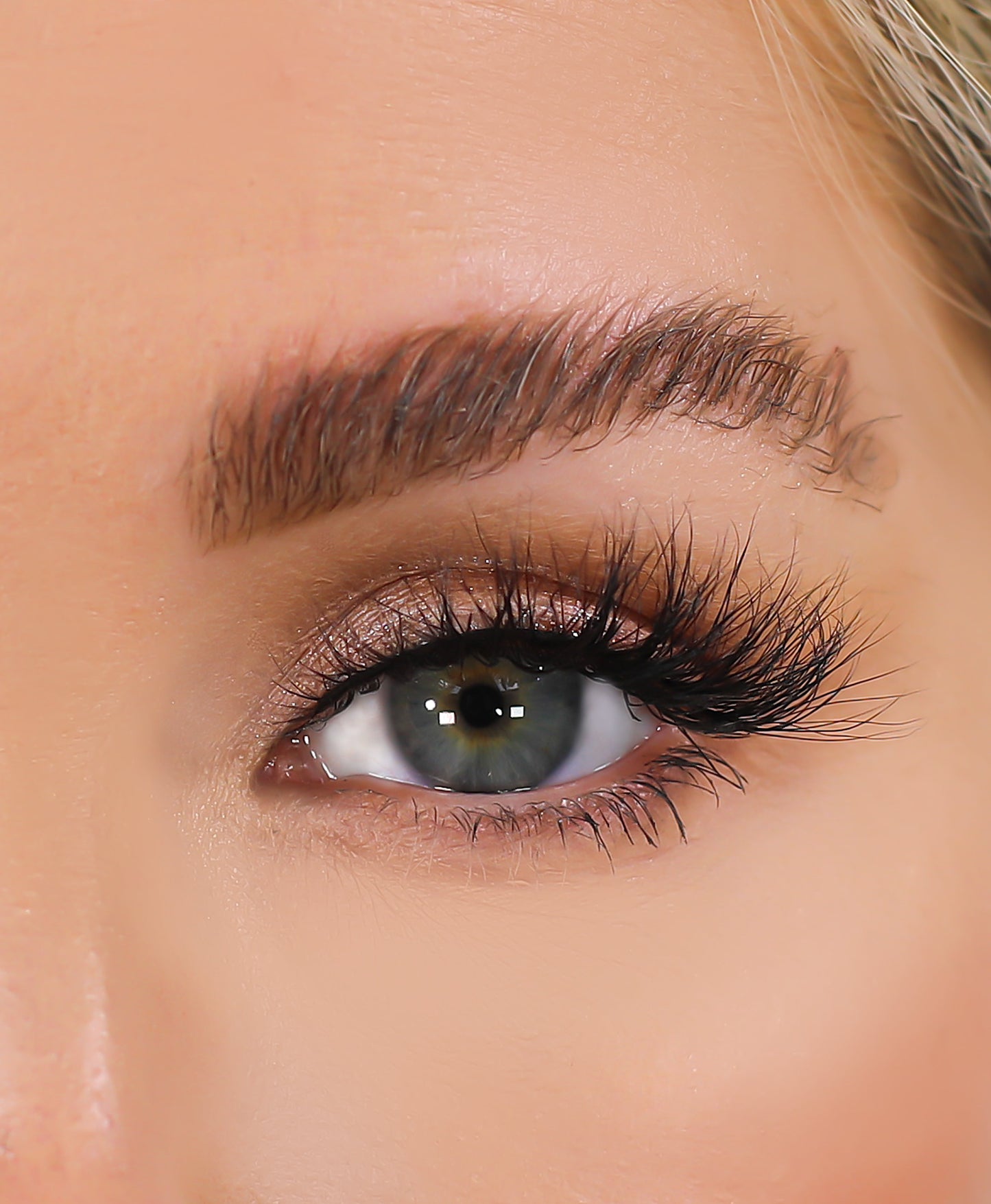 Lurella Cosmetics - 3D Mink Eyelashes - Graphic