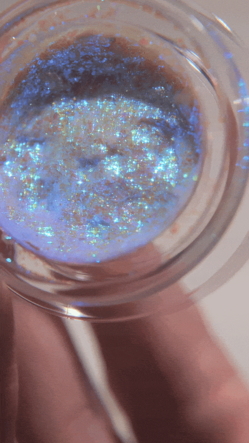Ice Chroma Flakes (Blue) - Duochrome Pigment - Glisten Cosmetics