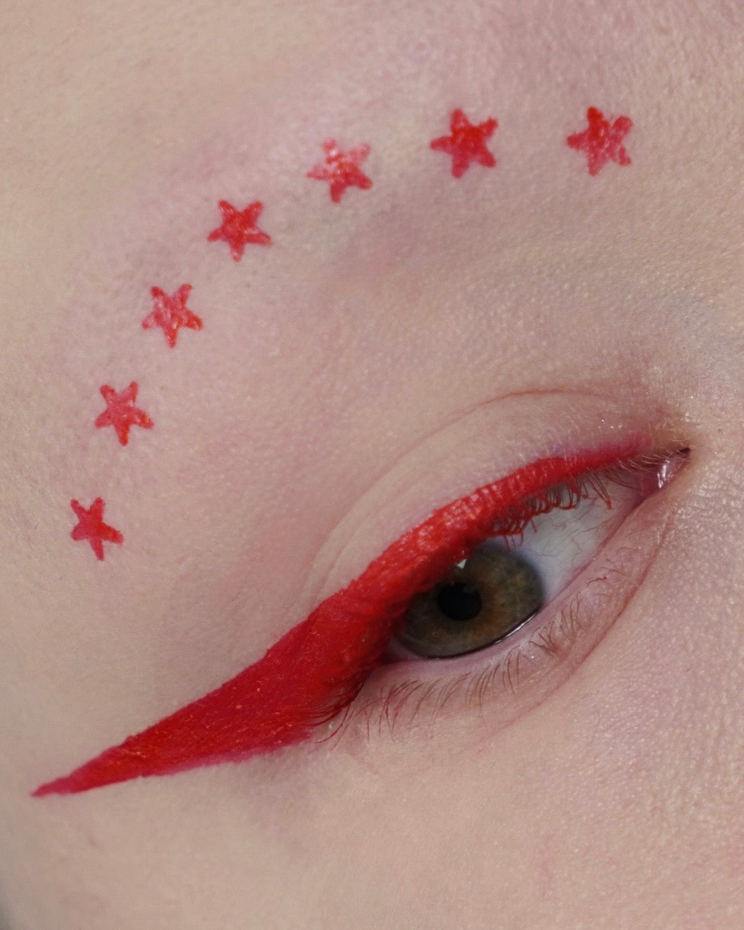 Red Spectra Pen - Star Stamp Liner - Glisten Cosmetics