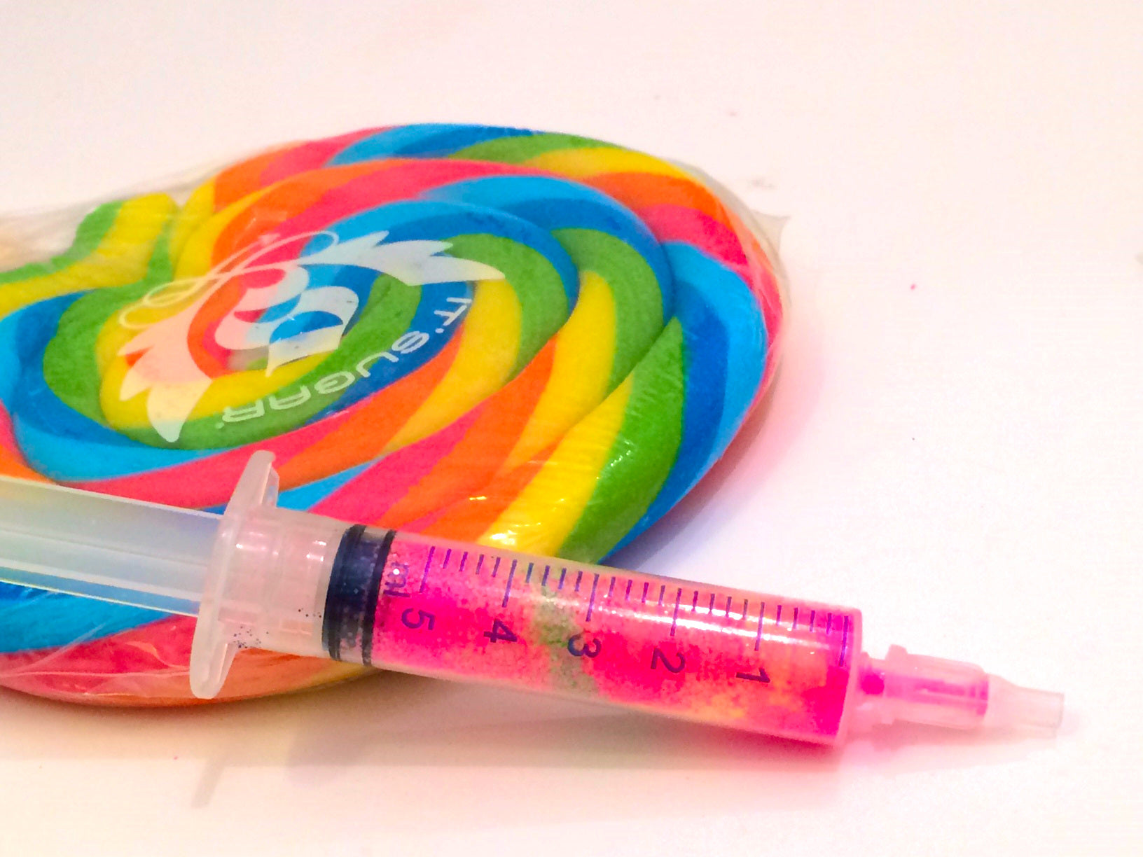 Inked Doll Cosmetics - ROLLIN' LOUD *UV* GlamDoll Glitter Syringe