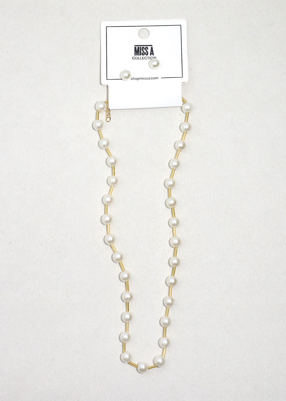 Everly Pearl Set